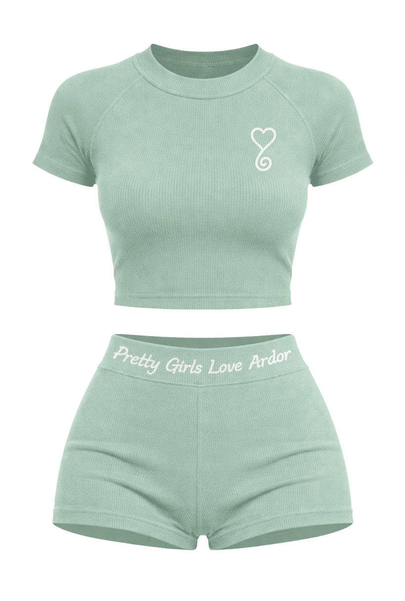 “Pretty Girls Love Ardor” Sets
